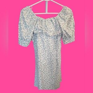 NWOT. Floral Off-Shoulder Dress